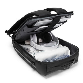Mochila Executiva LN401 - Notebook 15`, Impermeável, Porta USB e Trava TSA